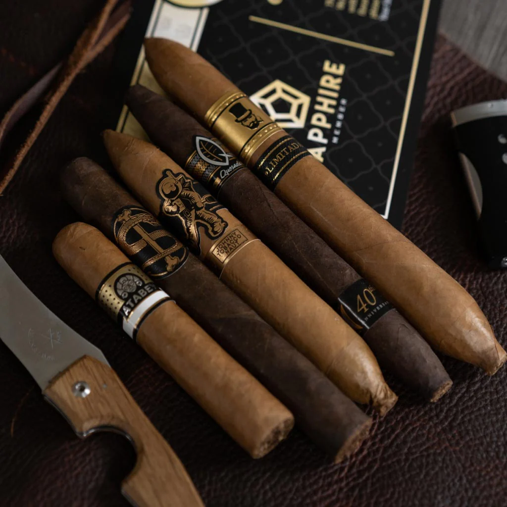 Buy-Monthly-Cigar-Subscriptions-online_1080x