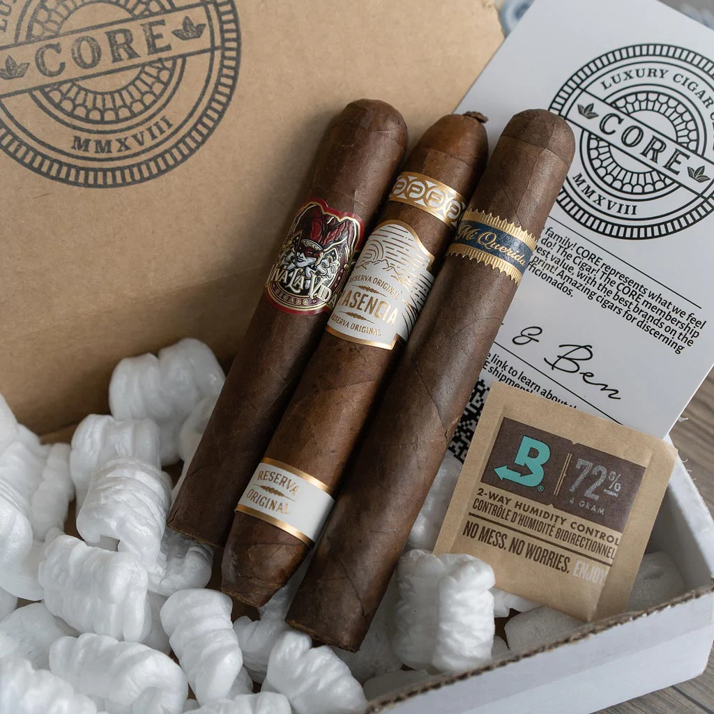 Luxury-Cigar-Club-Monthly-Cigar-Subscription_1080x